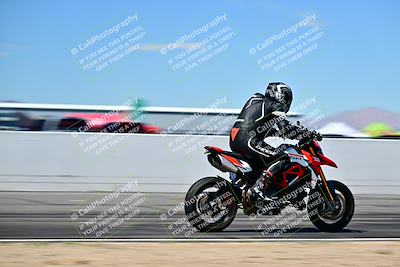 media/Mar-25-2024-Moto Forza (Mon) [[8d4319bd68]]/3-Intermediate Group/Session 4 (Front Straight Speed Pans)/